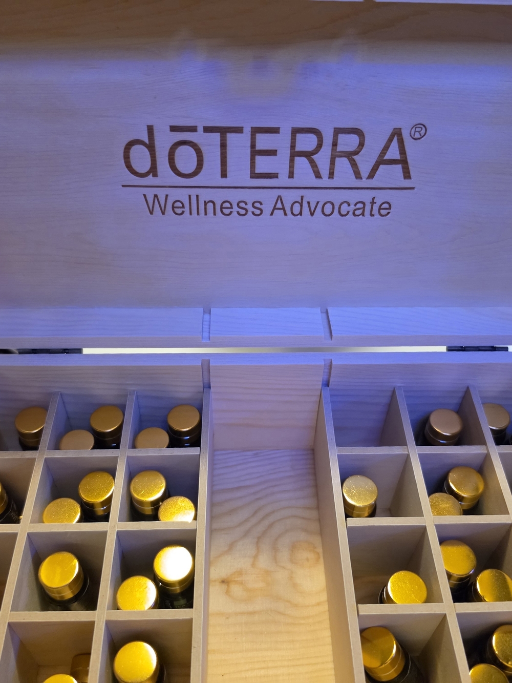 doTERRA Essential Oil Storage Box with 33 Assorted Bottles - Natural Wood Case